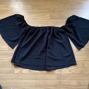 Bluetime Off the shoulder chiffon top Size L